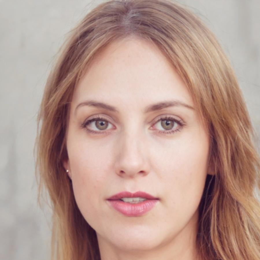 Portrait of Liselotte Vosloo